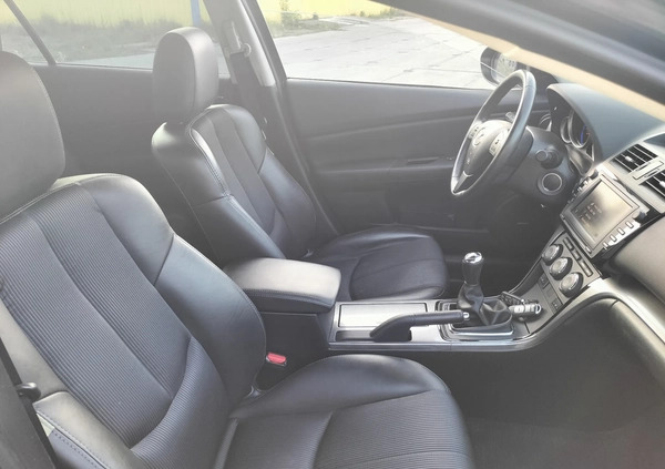 Mazda 6 cena 16800 przebieg: 143000, rok produkcji 2011 z Piła małe 277